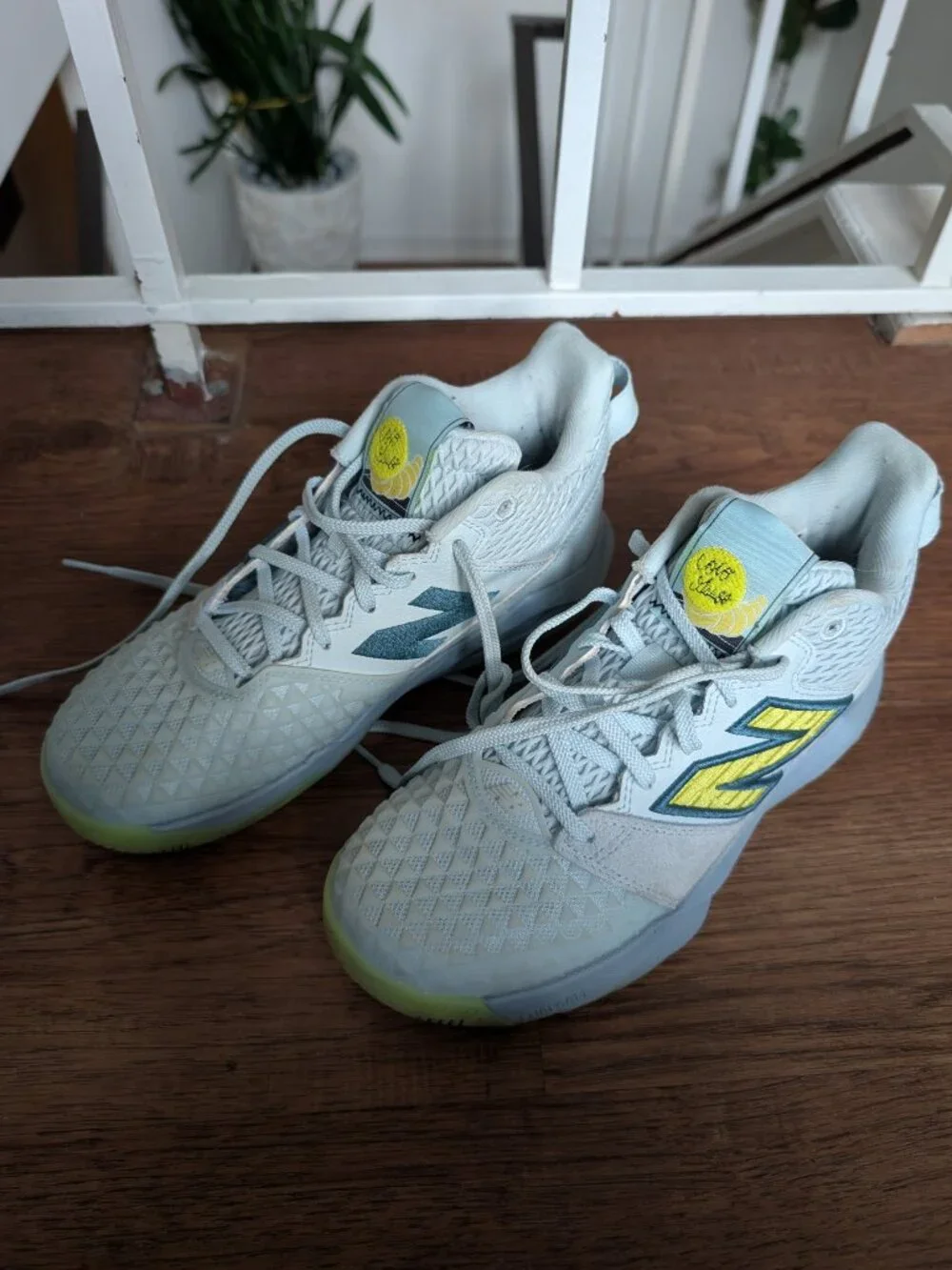 New Balance Coco CG2 Hard Court Low Tennis Shoes Blue Yellow WCHCOCU2 Women Sz 7